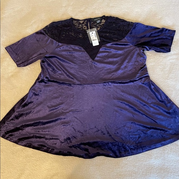 Michel Studio Lace Peplum Blouse - Size 2X - Picture 6 of 12